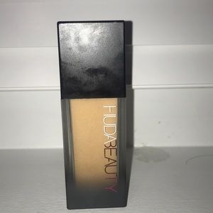 HudaBeauty foundation!
